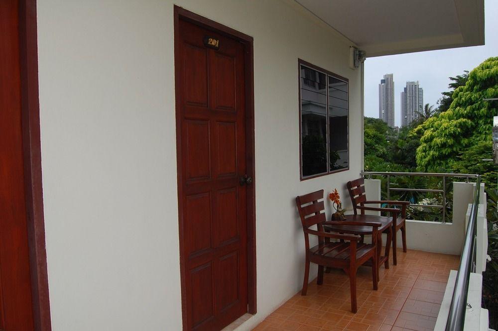 Sirikarn Residence & Luxury Apartments Pattaya Εξωτερικό φωτογραφία