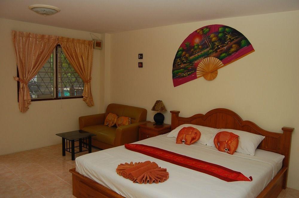 Sirikarn Residence & Luxury Apartments Pattaya Εξωτερικό φωτογραφία